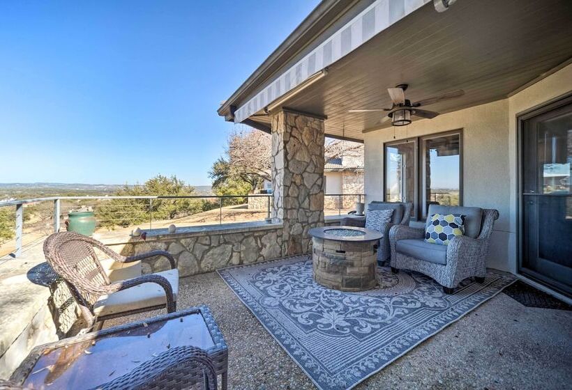 Spacious Spicewood Cottage, Close To Golfing!