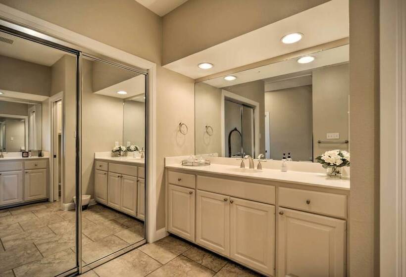 Spacious Spicewood Cottage, Close To Golfing!