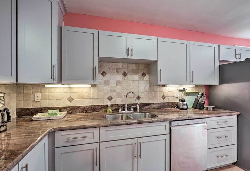 St Augustine Home W/ Private Pool: 4 Mi To Beach!