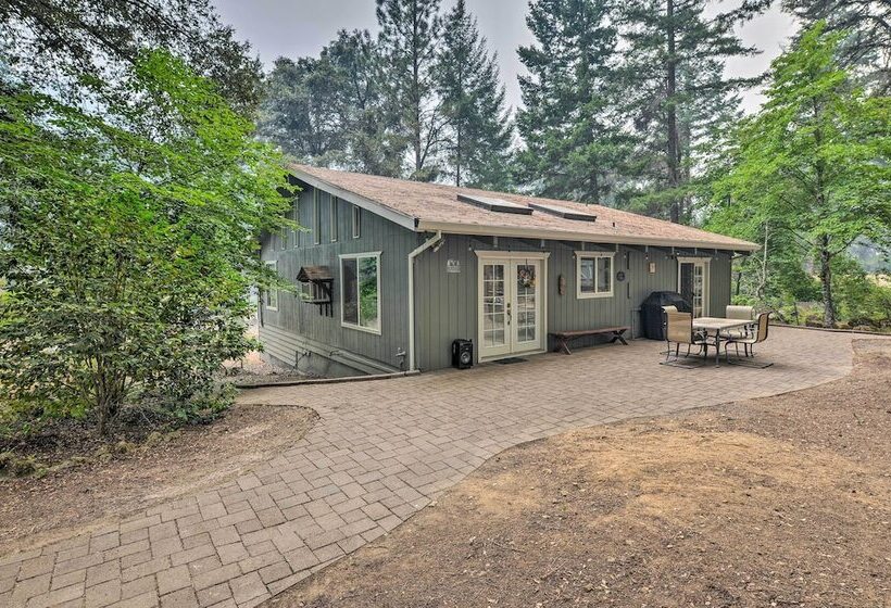 Step Free Hawkins Bar Home Near Trinity River