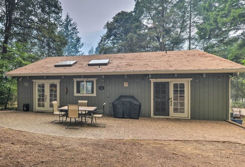 Step Free Hawkins Bar Home Near Trinity River