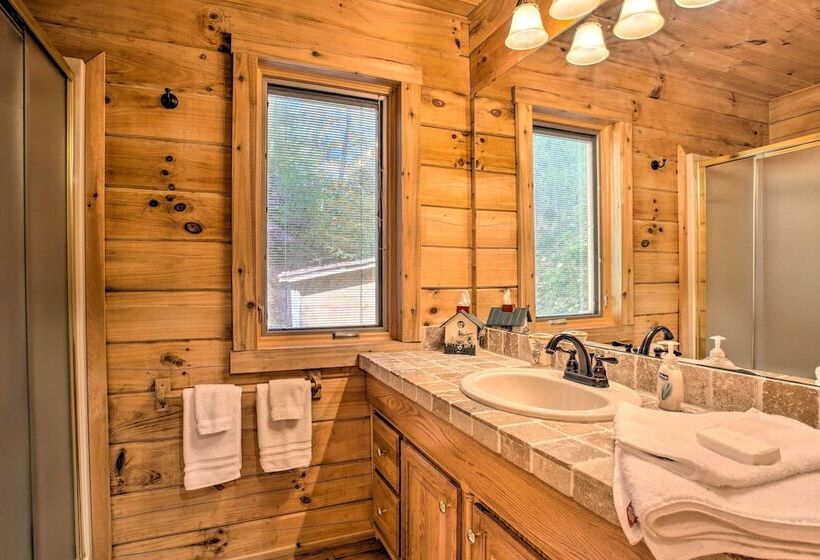Streamside Bryson City Cabin W/ Hot Tub & Sauna