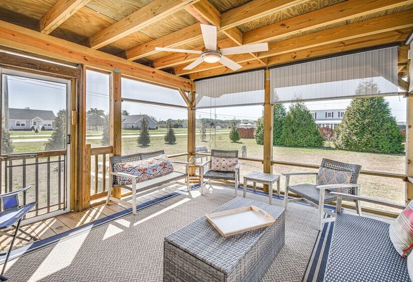 Stunning Cape Charles Retreat ~ 1 Mi To Beach