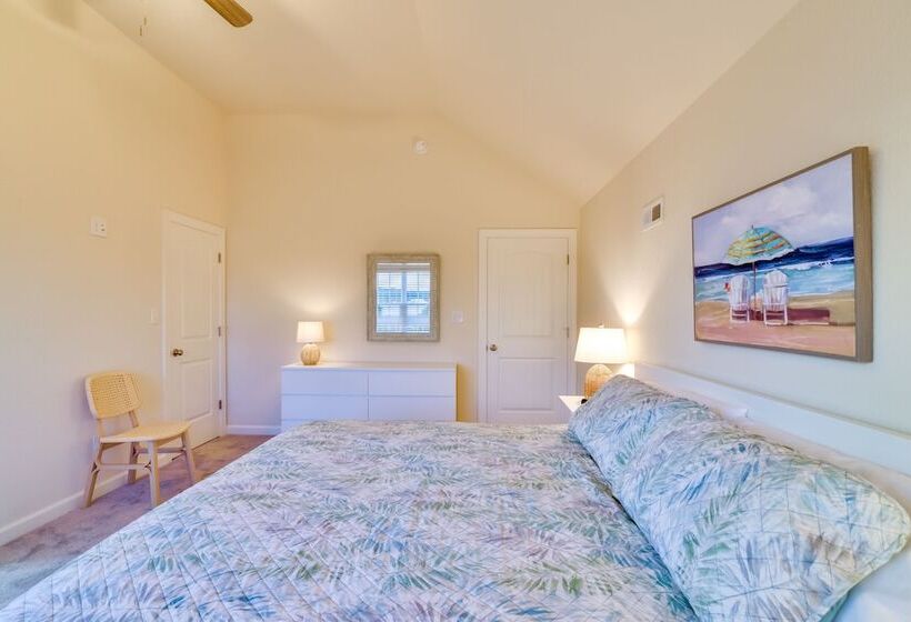 Stunning Cape Charles Retreat ~ 1 Mi To Beach