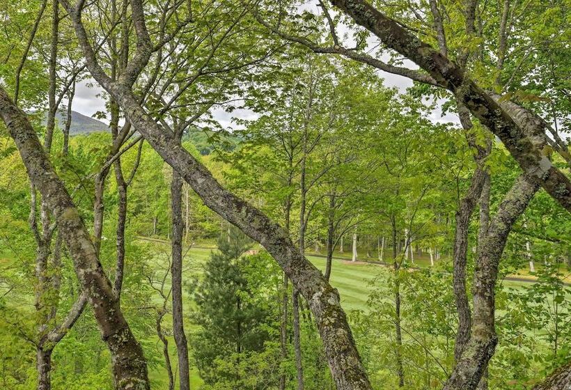 Cashiers Getaway W/ Decks & Golf Course Views