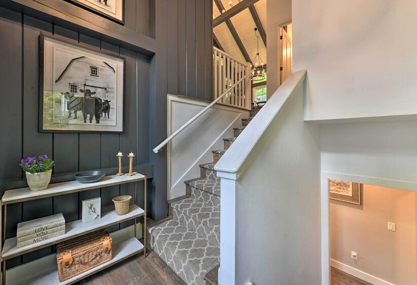 Cashiers Getaway W/ Decks & Golf Course Views