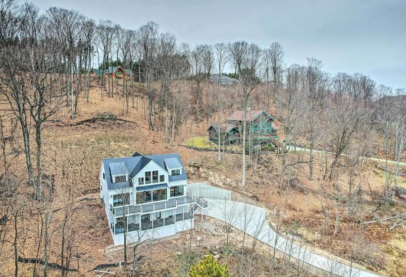 Suttons Bay Home W/ Fire Pit & Lake Views!