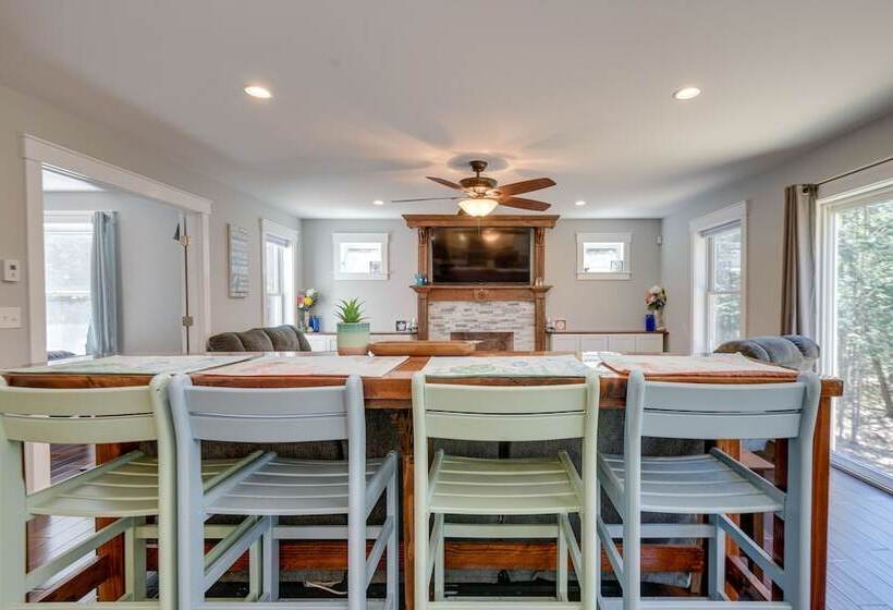 Stunning Wells Home W/ Fire Pit & Porch!