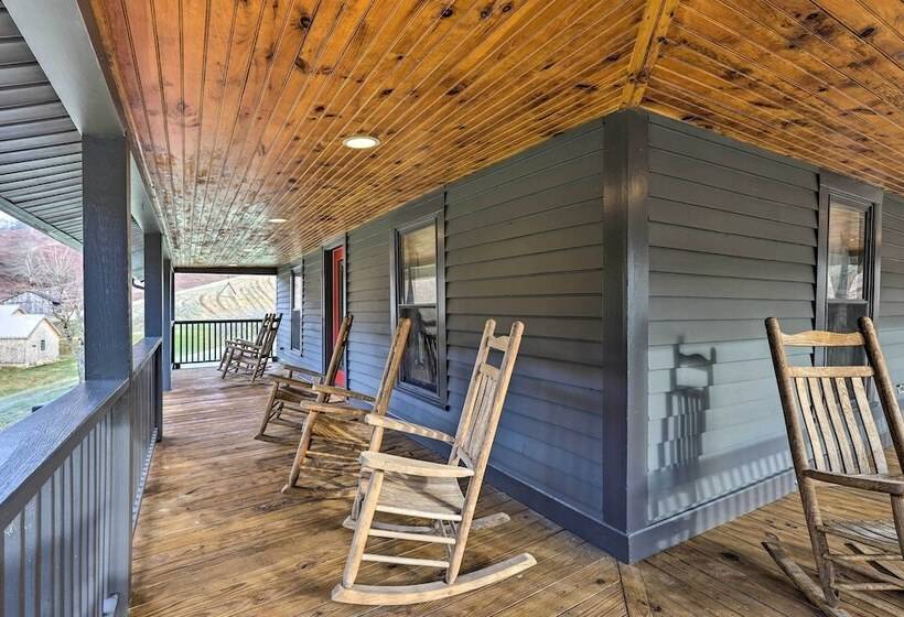 Stylish Vilas Hideaway: Hike, Ski & Explore!