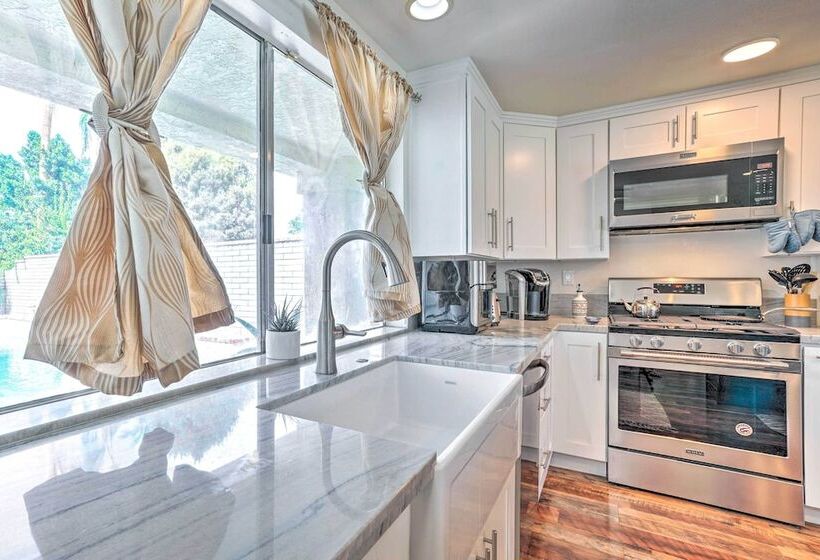 Sun Dappled Palm Desert Retreat W/ Pool & Spa