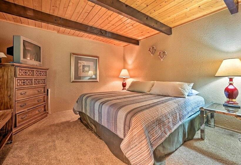 Swiss Style Chalet W/ Fireplace Near Story Land!