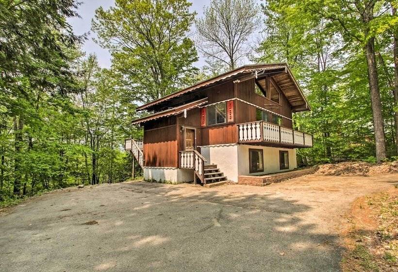 Swiss Style Chalet W/ Fireplace Near Story Land!