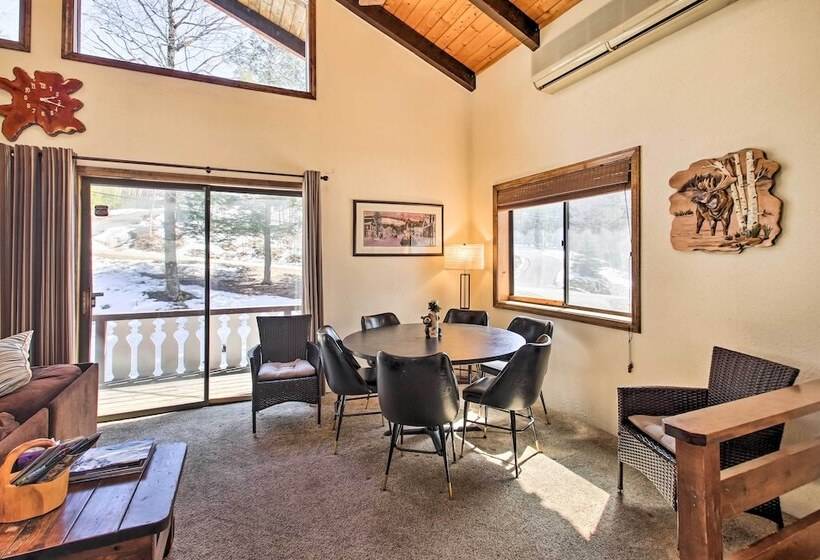 Swiss Style Chalet W/ Fireplace Near Story Land!