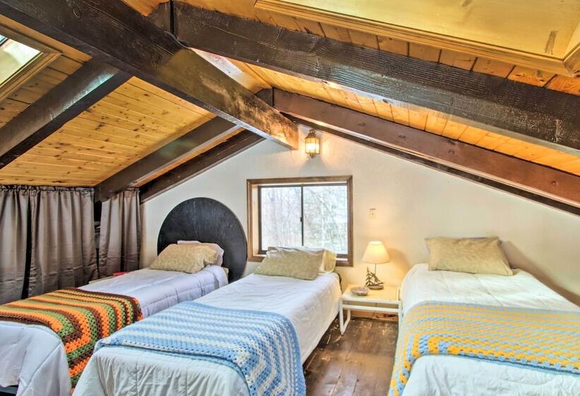 Swiss Style Chalet W/ Fireplace Near Story Land!