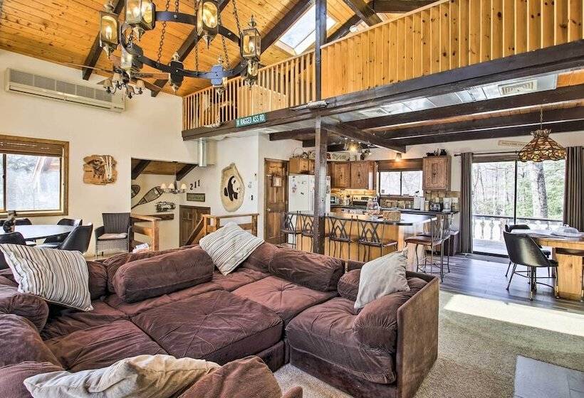 Swiss Style Chalet W/ Fireplace Near Story Land!