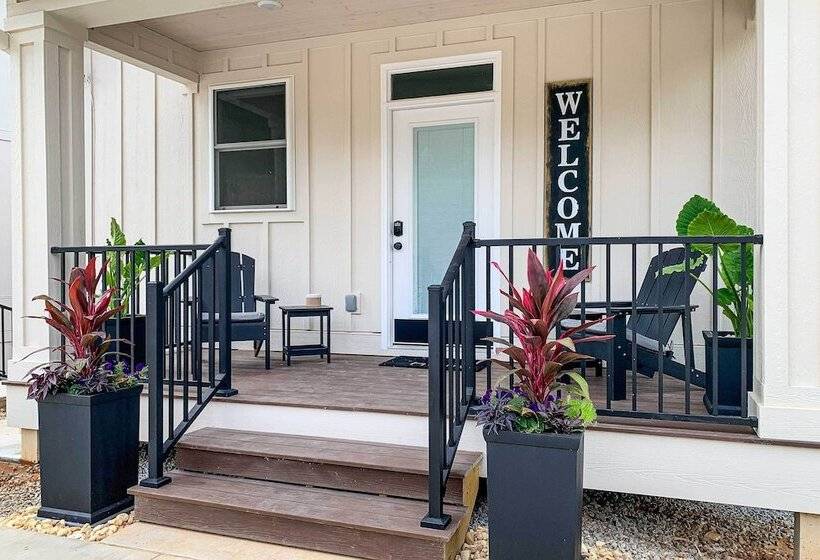 Tennessee Vacation Rental: Boat Slip Access!