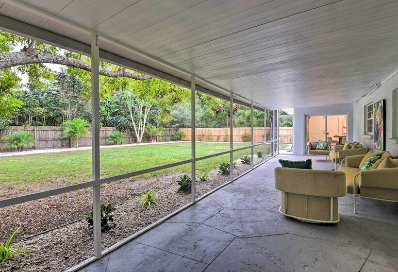 The Melrose Sarasota  W/ Large Private Lanai
