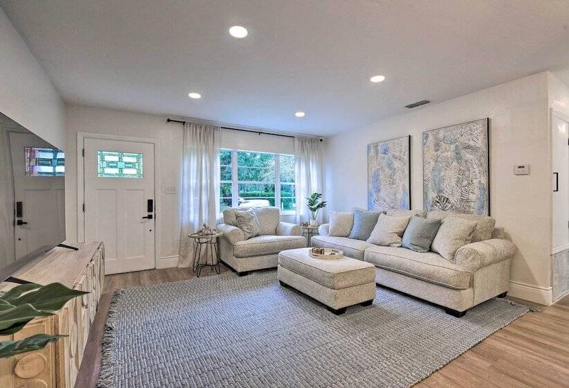 The Melrose Sarasota  W/ Large Private Lanai