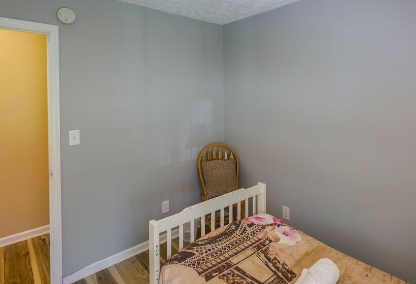 Tracy City Home Near South Cumberland State Park!