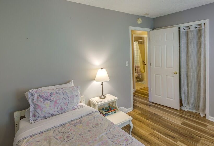 Tracy City Home Near South Cumberland State Park!