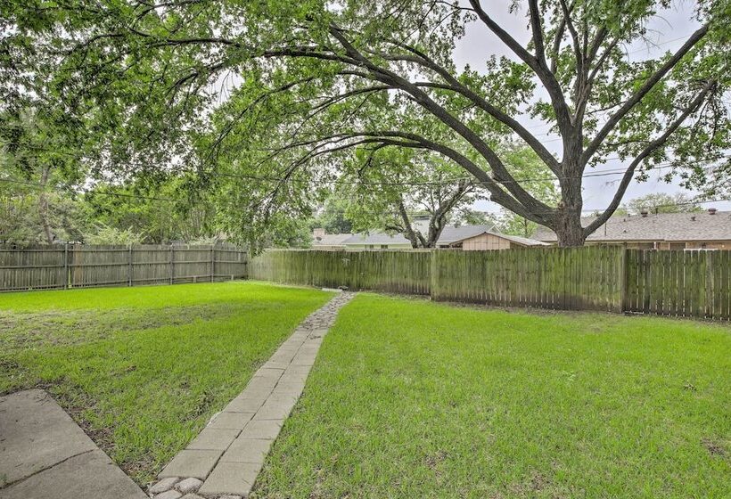 1 Mi To University Of Texas: Home In Richardson!