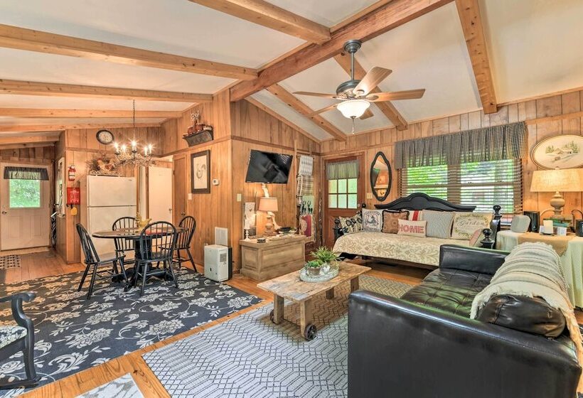Smoky Mountain Cottage W/ Lanai & Mtn Views