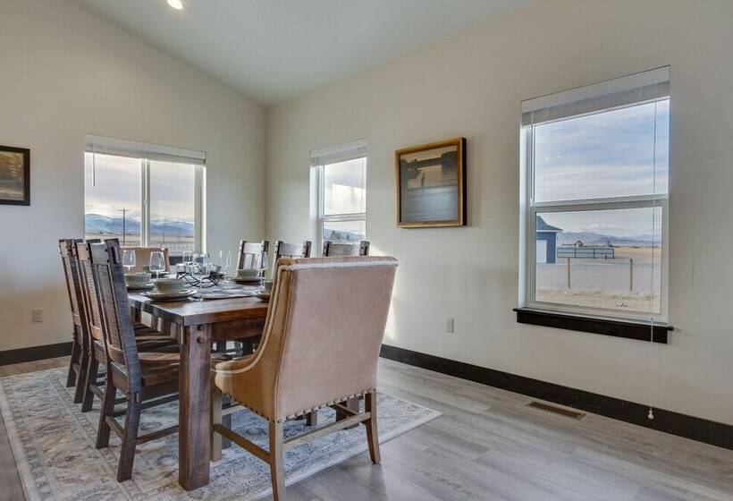 Tranquil Silverwood Estates < 1 Mile To River!