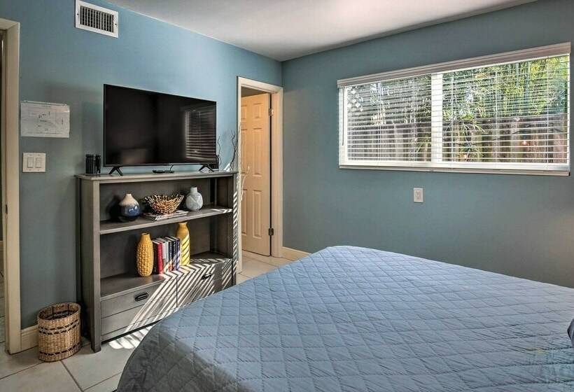 Tropical Fort Lauderdale Home: 3 Mi To Beach!