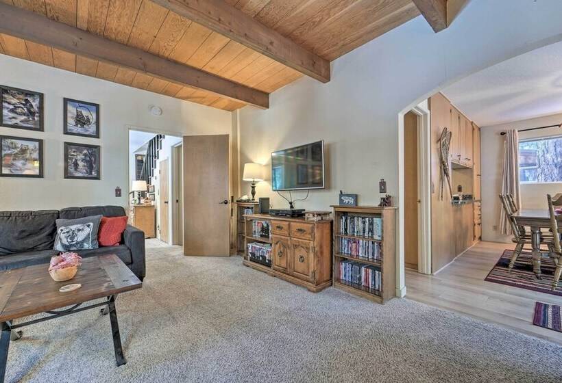 Near Lake: Cabin W/ Fire Pit & Grill In Truckee!