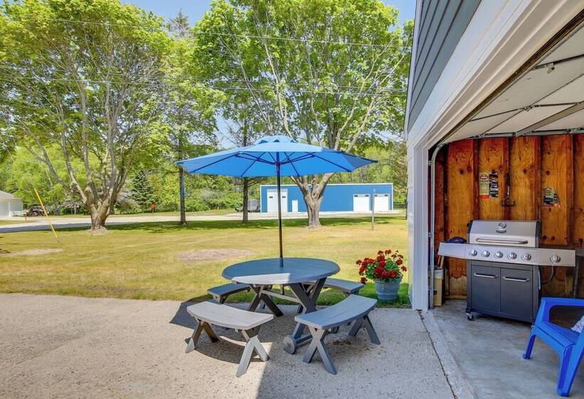 Two Rivers Thiede House   Walk To Lake Michigan!