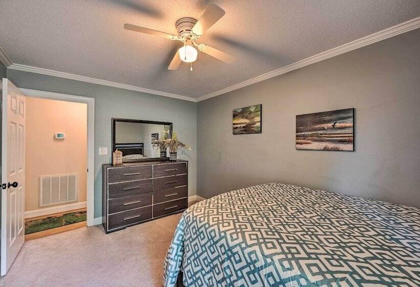 Unique, All Encompassing Family Farmstead!