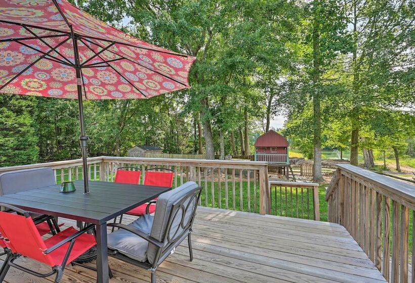 Unique, All Encompassing Family Farmstead!