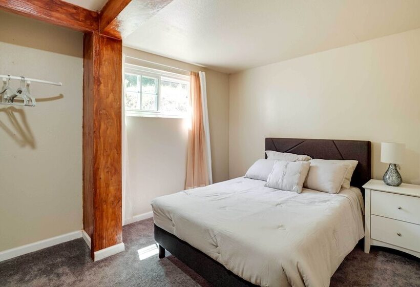 Unique Castro Valley House 30 Mi To San Fran!