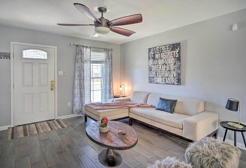 Updated Baton Rouge Home W/ Grill ~ 10 Mi To Dtwn!