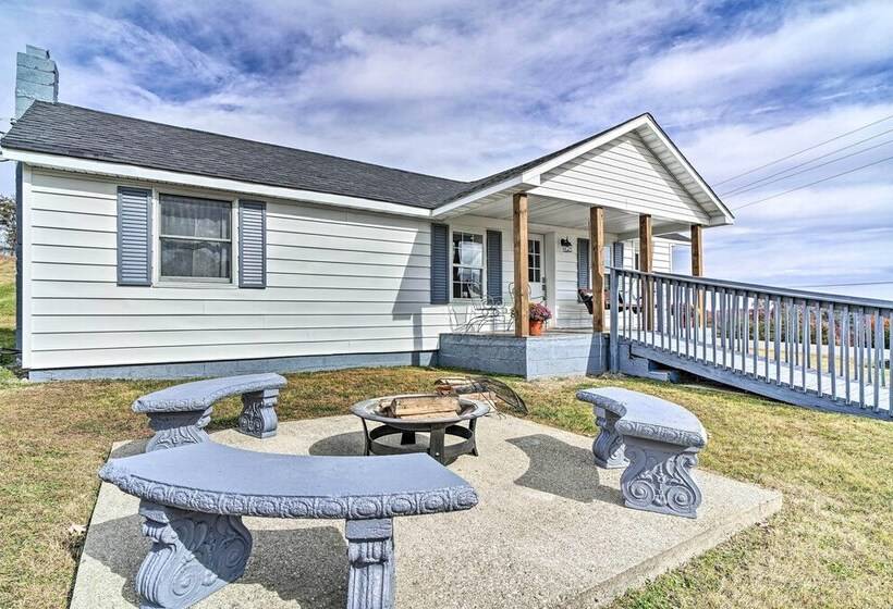 Updated Beattyville Ranch Style Home W/ Yard!