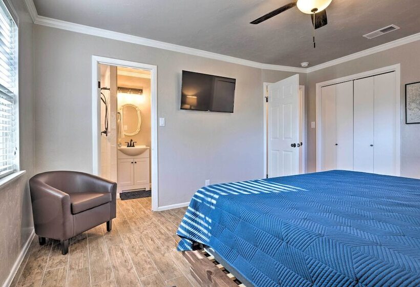 Updated  Blue Door Haus  ~ 1 Mi To Main St!