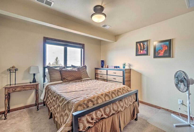 Upscale Laramie Home W/ Hot Tub & Patio!