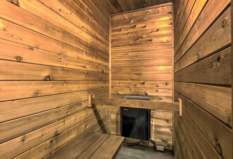Upson Ski In/ski Out, End Unit Cabin W/ Fireplace!