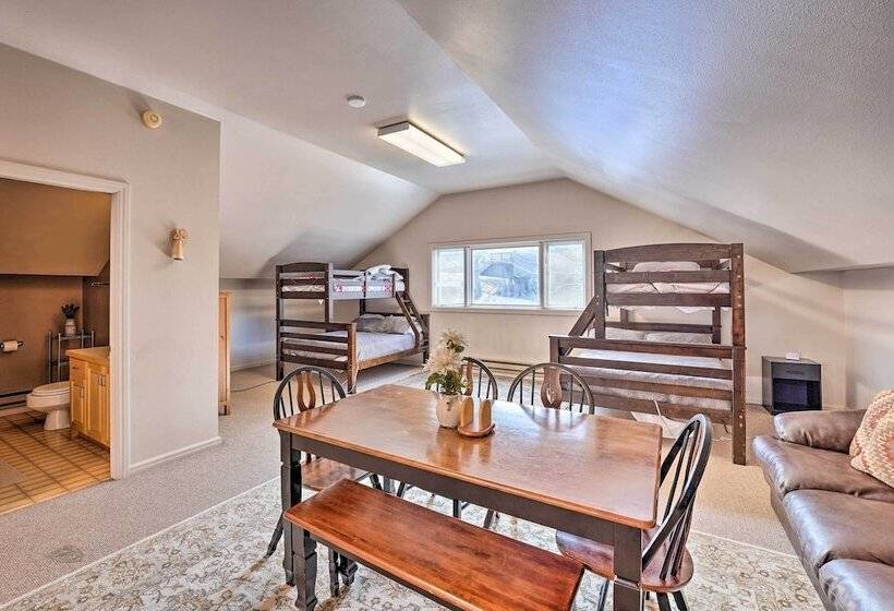 Vivid Twin Falls Retreat W/ Snake River Views