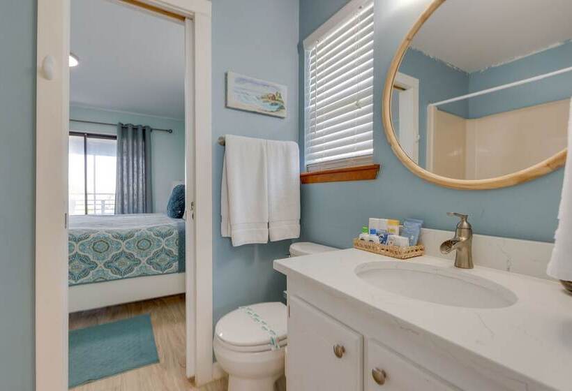 Waterfront Dauphin Island Home W/ Deck & Boat Dock