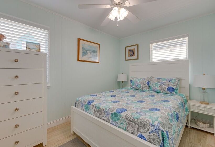 Waterfront Dauphin Island Home W/ Deck & Boat Dock