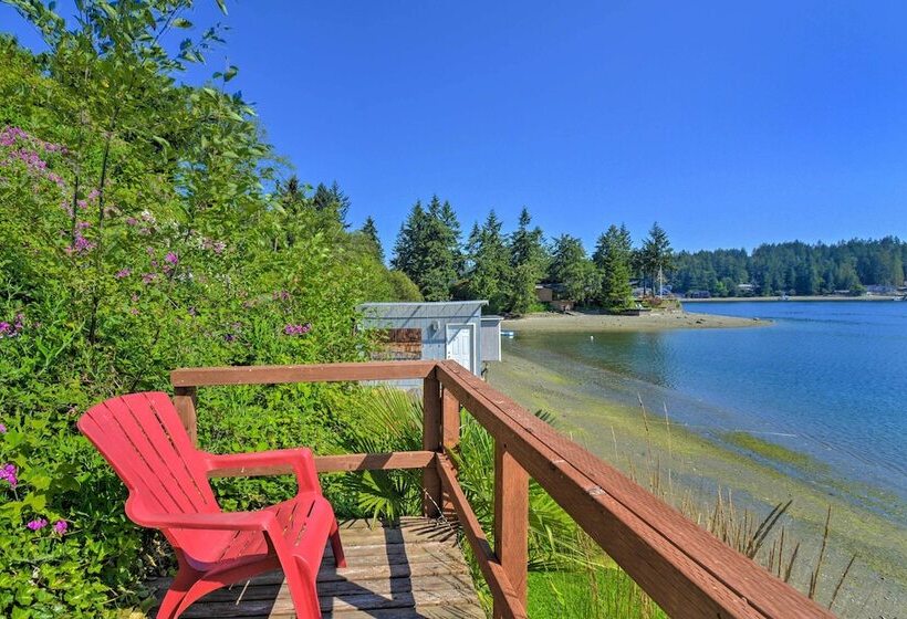 Waterfront Gig Harbor Home W/ Furnished Deck