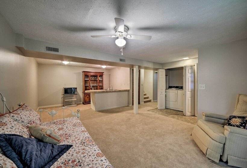 Waterfront Lake Barkley Home W/ Deck & Fire Pit!