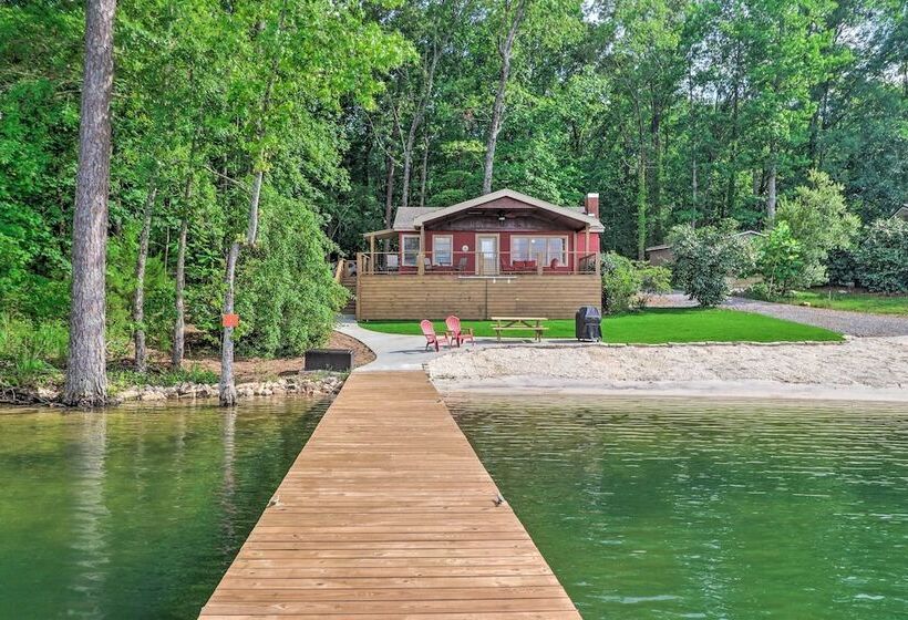 Waterfront Lake Martin Home W/ Grill & Beach!
