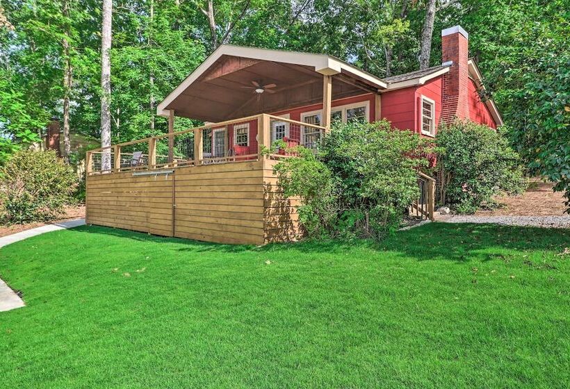 Waterfront Lake Martin Home W/ Grill & Beach!