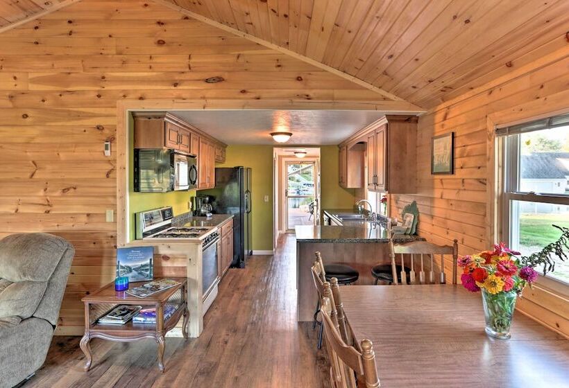 Waterfront Syracuse Home: Deck, Fire Pit & Kayaks