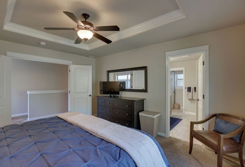 Family Friendly Bend Home: 1 Mi To Downtown!