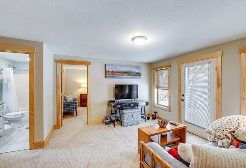 White Mountain Home Near Lakes & Kancamagus Hwy!