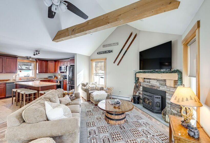 White Mountain Home Near Lakes & Kancamagus Hwy!