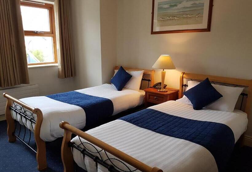 הוסטל An Cruiscin Lan